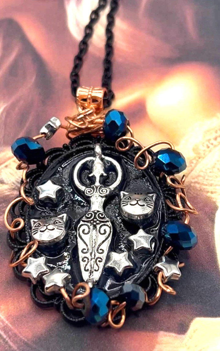 Goddess Cat Stars Bruja Pagan Witch Pyrite Protection Pendant Necklace  d2