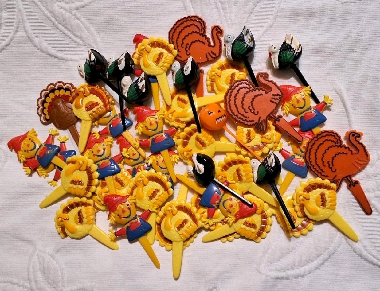 47 Vintage Thanksgiving Fall Plastic Cupcake Picks Turkey Scarecrow 47 Vintage Thanksgiving Fall Plastic Cupcake Picks Turkey Scarecrow