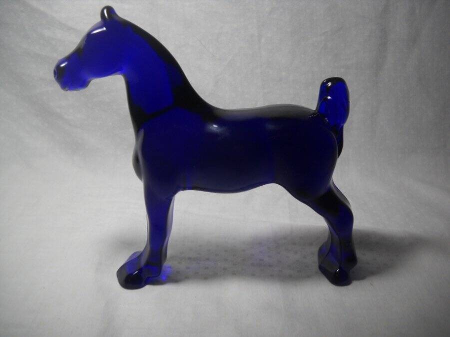 Heisey Cobalt Blue Show Horse Figure 7 1/2\
