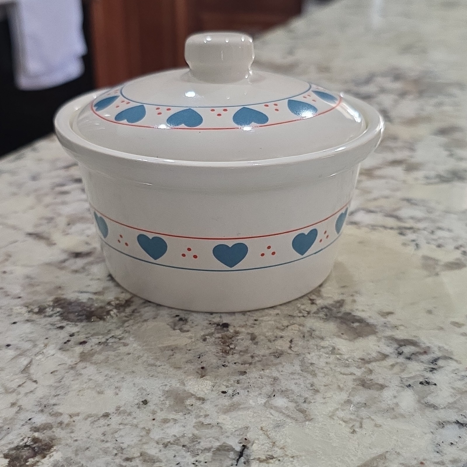 1980's Lullian Vernin Vintage Ceramic Canister White with Blue Hearts 1980's Lullian Vernin Vintage Ceramic Canister White with Blue Hearts