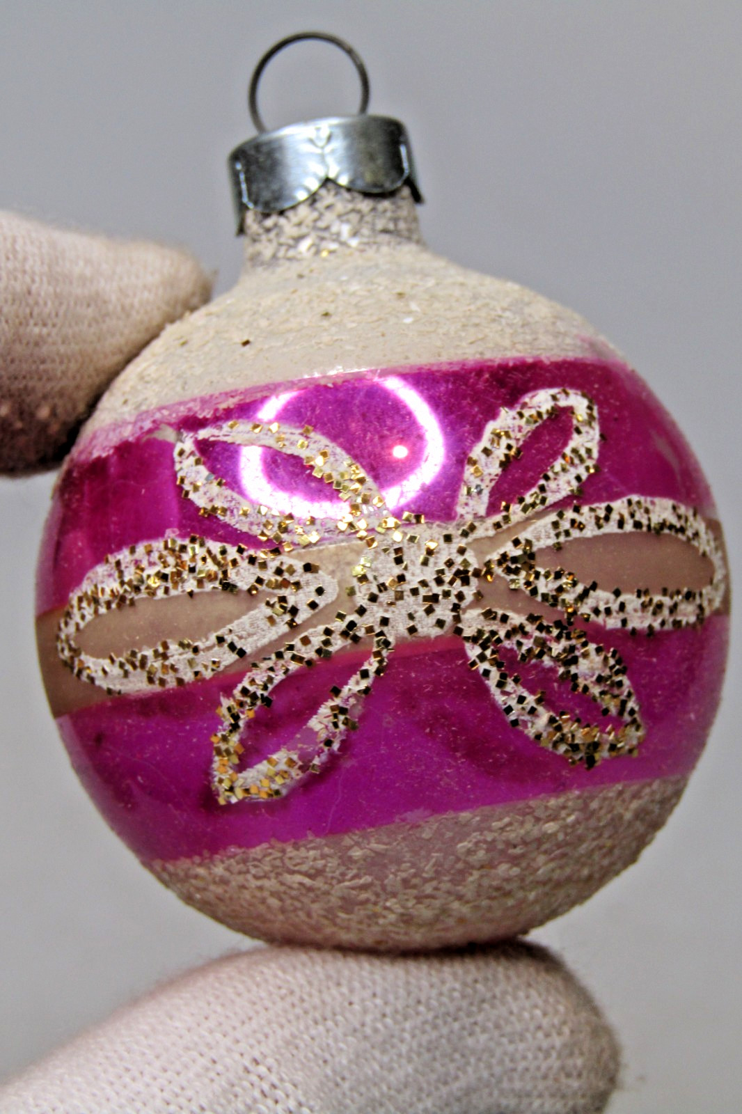VTG Glass Stencil BOW Pictured Confetti Mica BALL Christmas Ornament Franke PINK