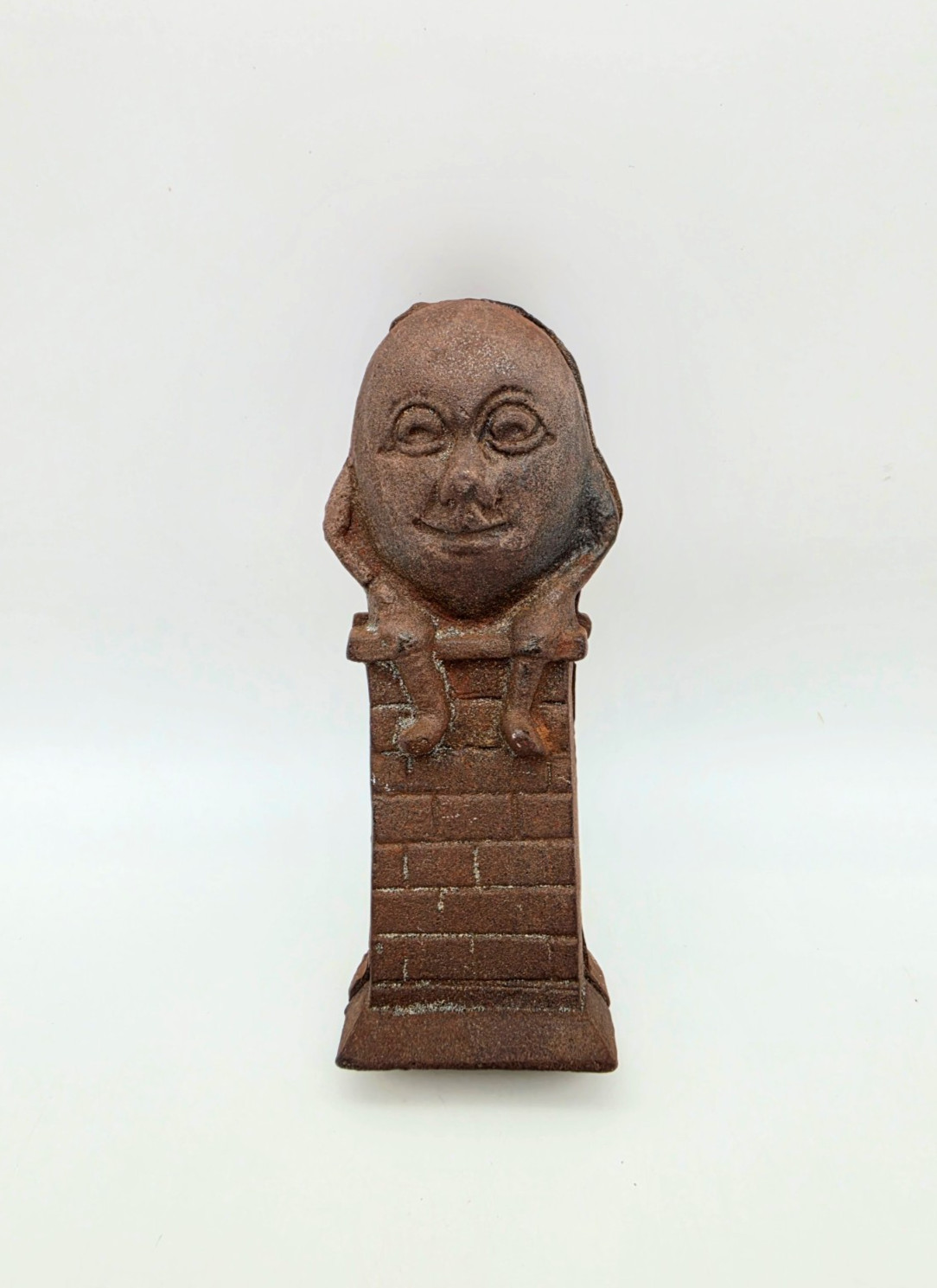 VINTAGE HUMPTY DUMPTY FIGURAL CAST IRON 5.5\