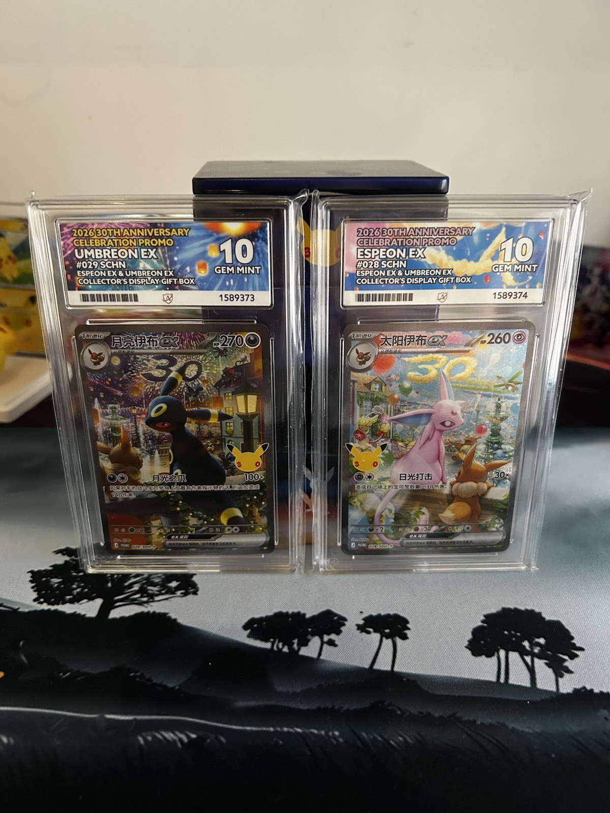 ACE Perfect 10s Set of 2 Sequential Umbreon Espeon 30th Day Night Promos Chinese