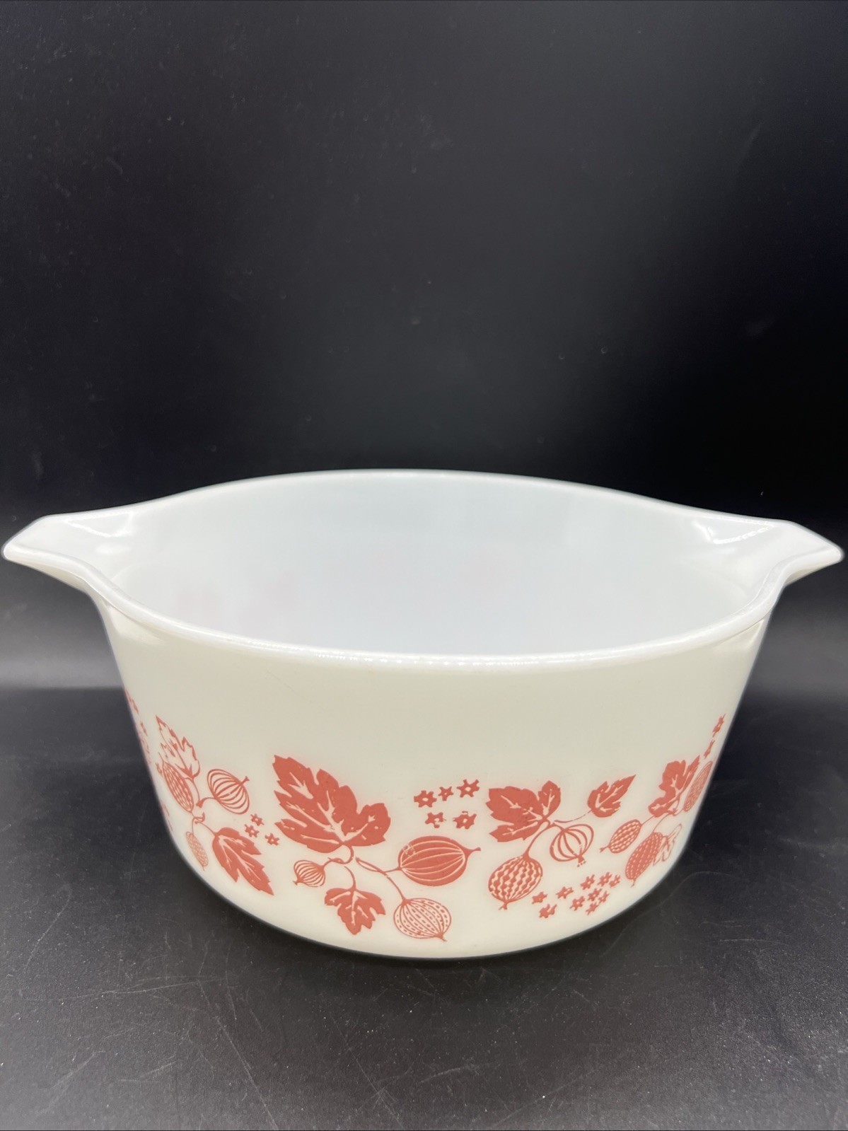 VTG Pyrex Pink White Gooseberry 1 1/2 QT Round Casserole Bowl Dish No Lid 474-B