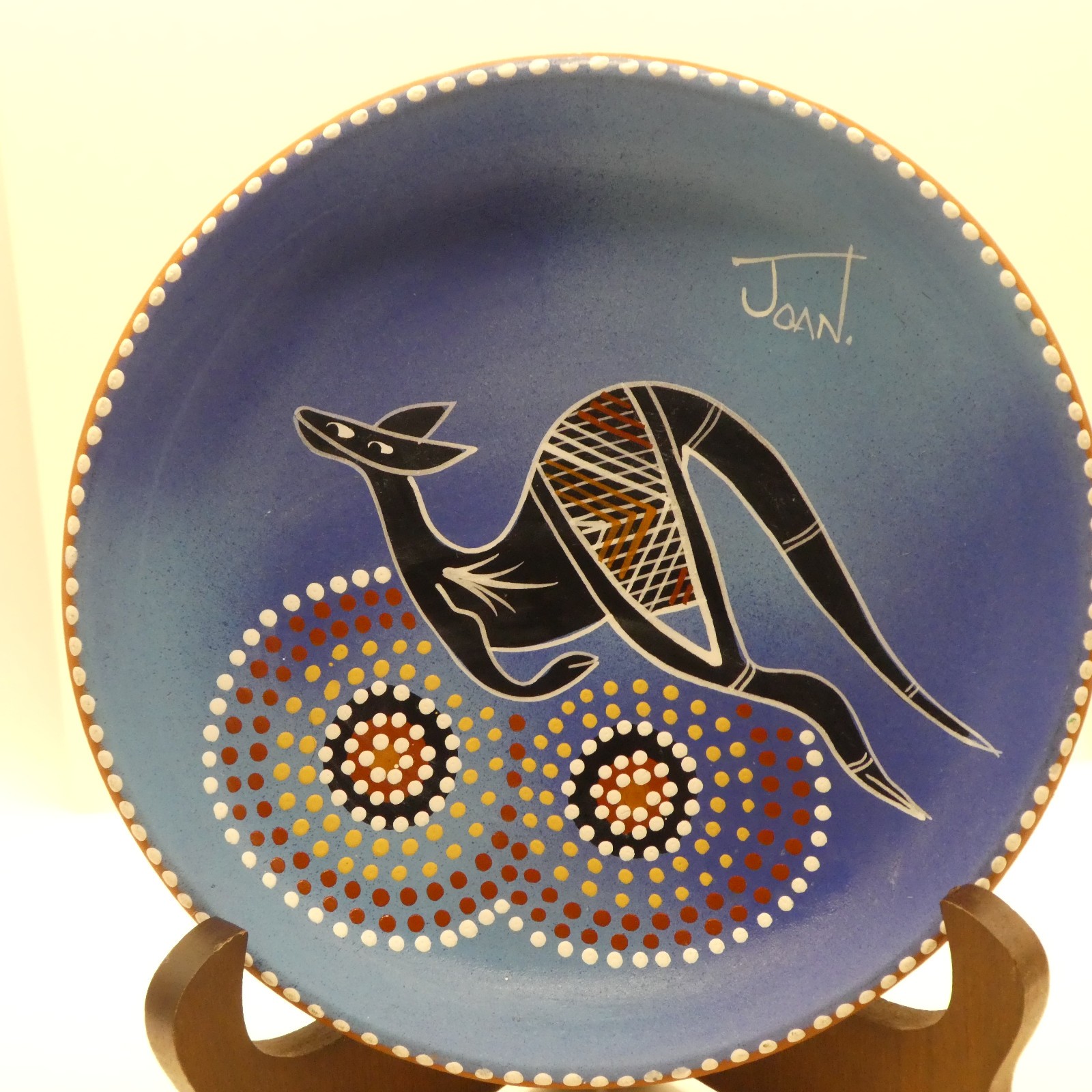 Australian Aboriginal Dot Art Hand Painted Terracotta Plate Kangaroo By Joan