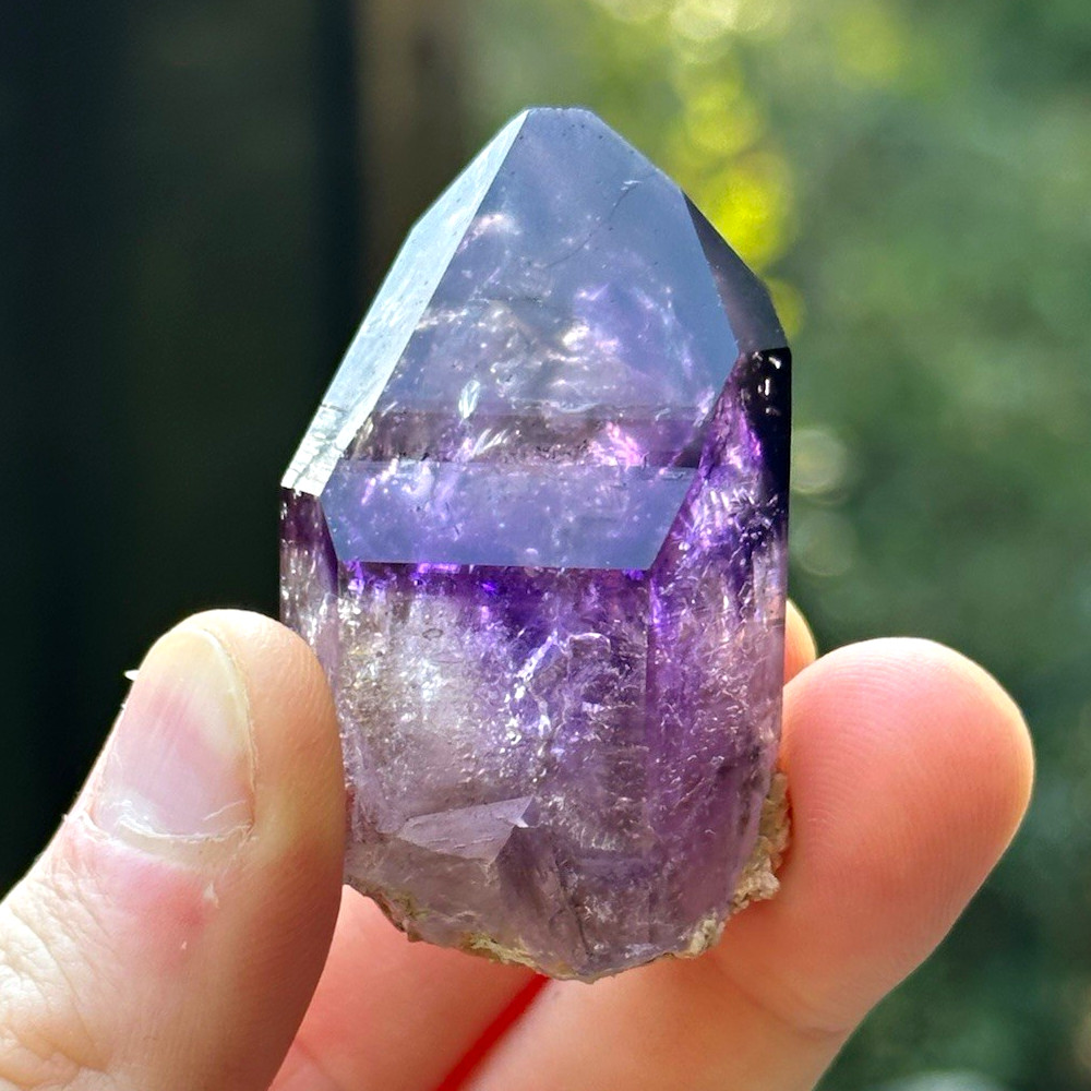 38.5g Multi-Enhydro Brandberg Amethyst with Grape & Smoky Phantoms from Namibia 38.5g Multi-Enhydro Brandberg Amethyst with Grape & Smoky Phantoms from Namibia