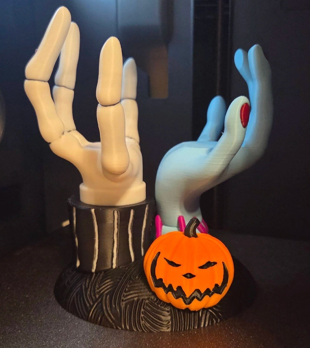 Nightmare Jack And Sally Candle Holder 3D Printed Nightmare Jack And Sally Candle Holder 3D Printed