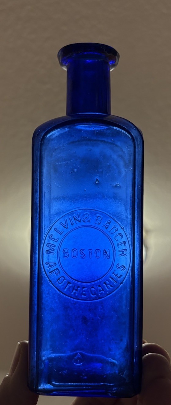 Antique Cobalt Blue *MELVIN & BADGER APOTHECARIES* Medicine Bottle Rarer 6.5” Antique Cobalt Blue *MELVIN & BADGER APOTHECARIES* Medicine Bottle Rarer 6.5”