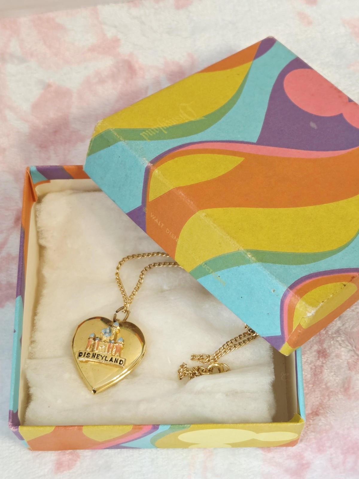 Vintage Disneyland Heart Locket Necklace Sleeping Beauty Castle with OG Box Vintage Disneyland Heart Locket Necklace Sleeping Beauty Castle with OG Box