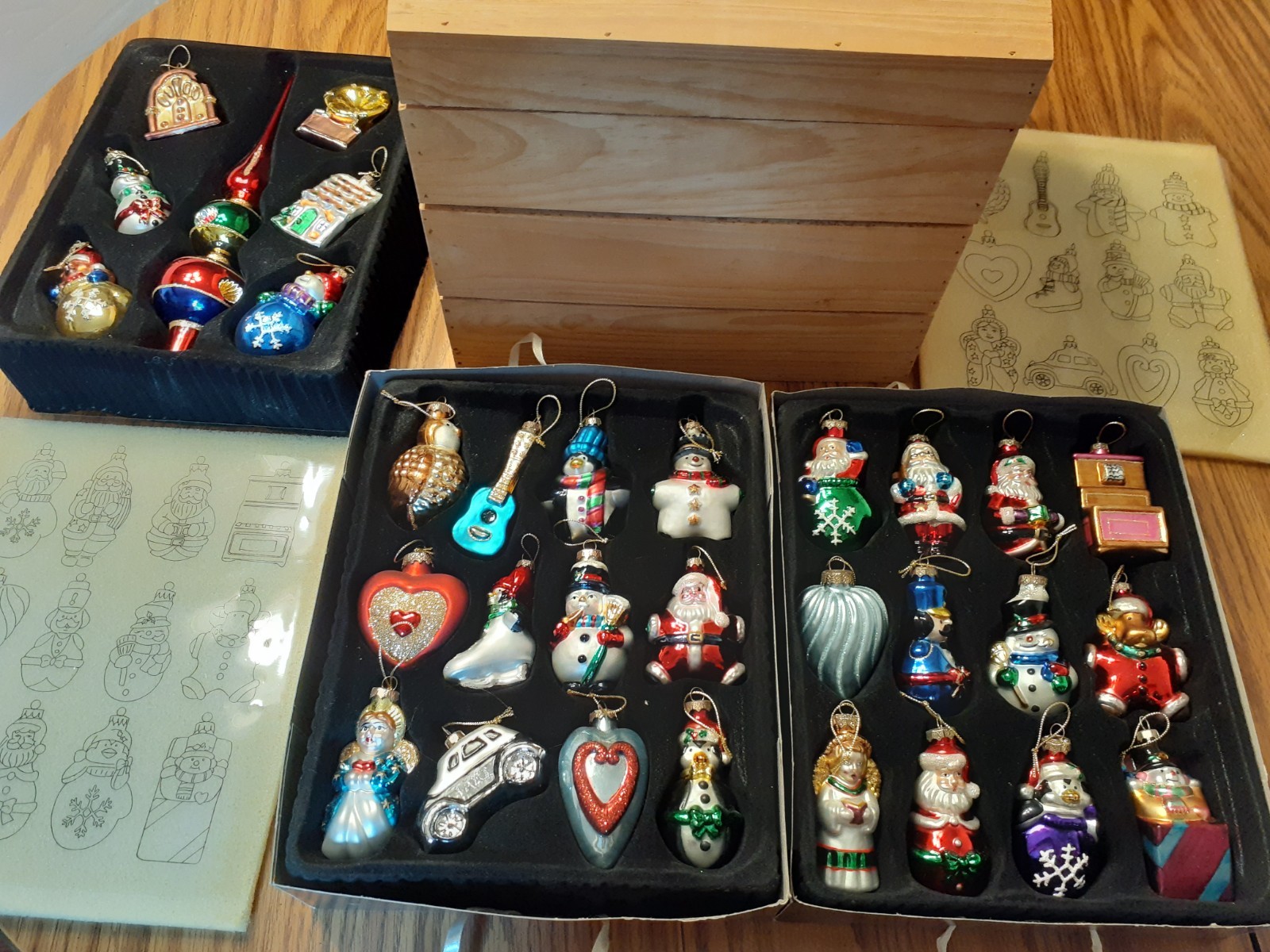 Thomas PACCONI Museum Series Glass 31 Christmas Ornaments 1900-2000 Classics