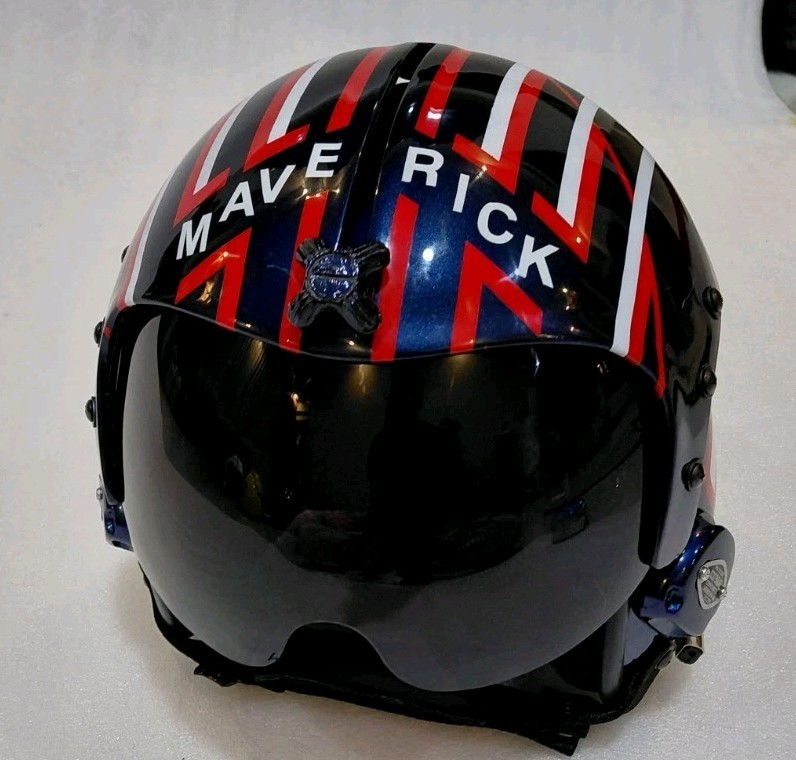 HGU-33 TOP GUN MAVERICK FIGHTER PILOT HELMET Free Badge