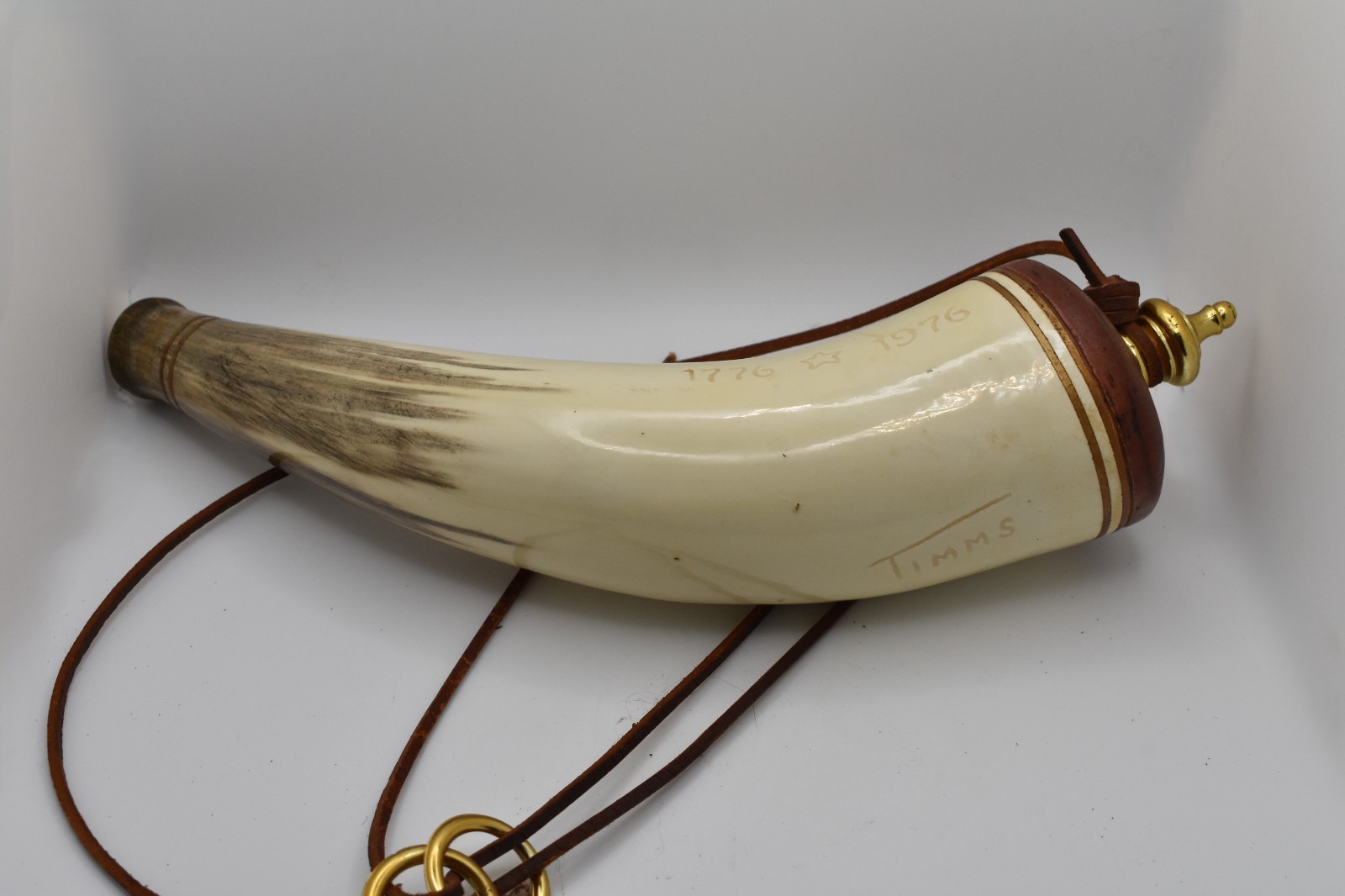 Vintage 1976 Bicentennial Ceramic Powder Horn 12  Signed Timms