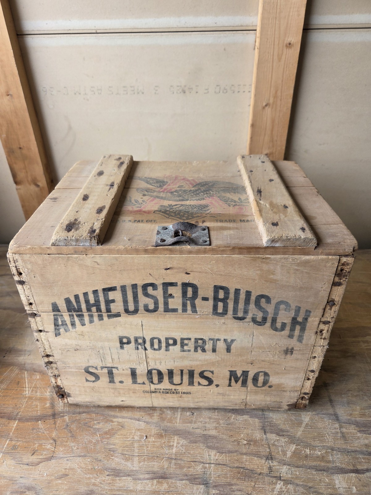 Vintage Antique 1934 Anheuser Busch Beer Original Wooden Box Crate w/ Lid Latch