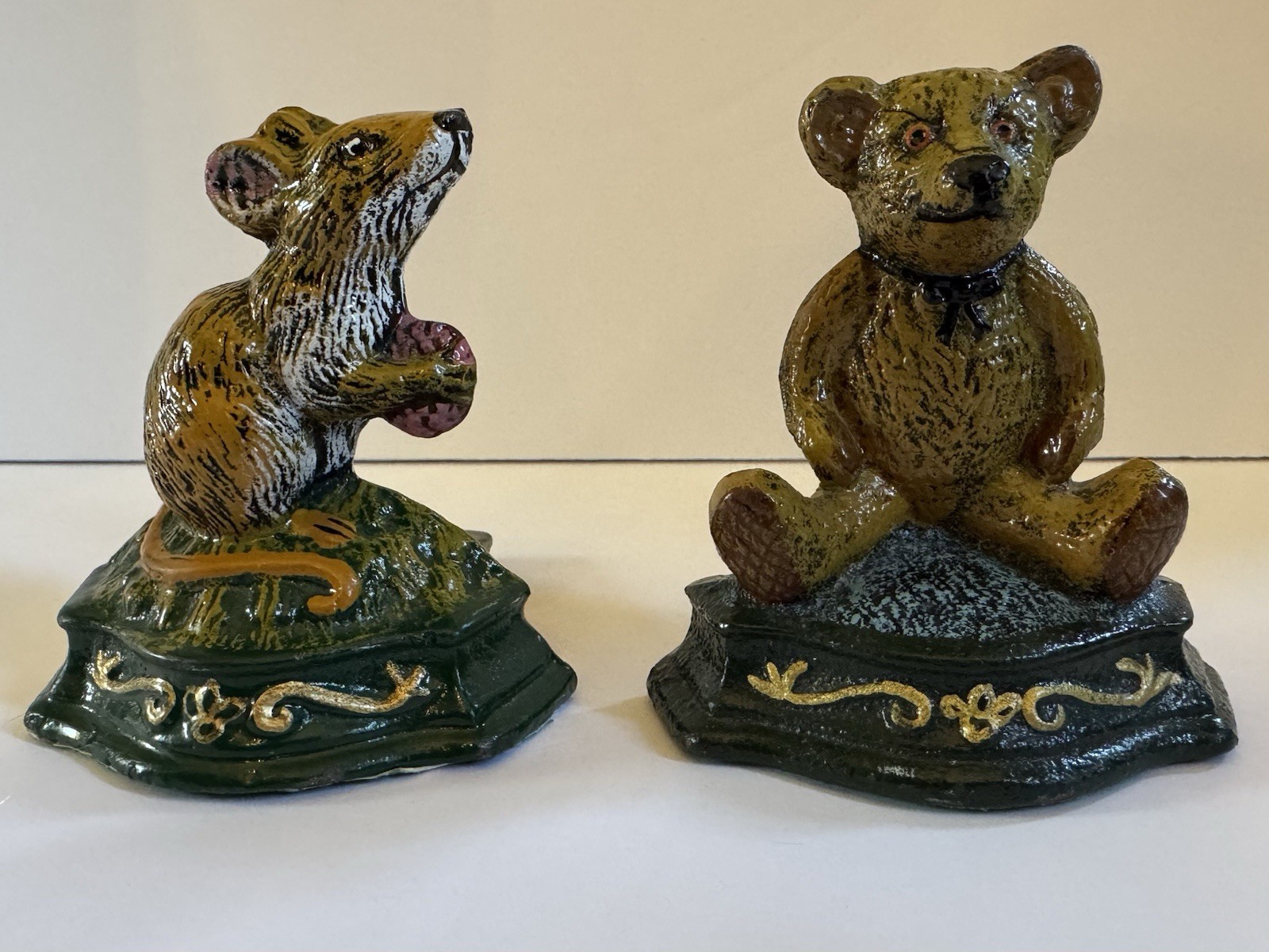 Vintage 1994 Upper Deck Cast Iron Teddy Bear & Mouse Doorstops Bookends Set Vintage 1994 Upper Deck Cast Iron Teddy Bear & Mouse Doorstops Bookends Set
