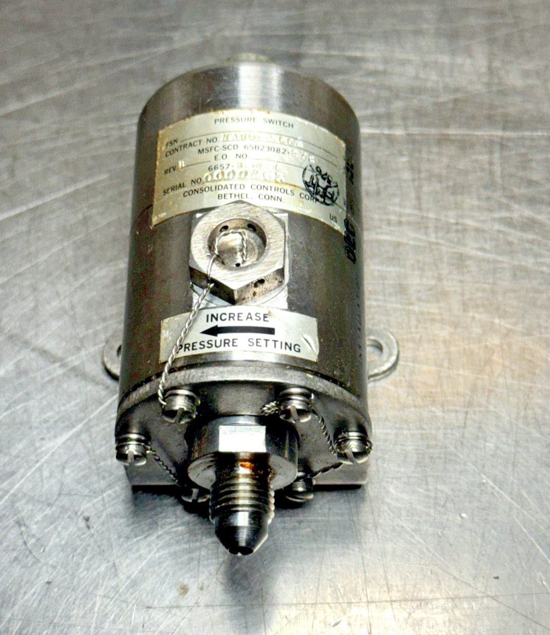 Apollo-Era Saturn V First Stage Pressure Switch, Consolidated Controls SN463 Apollo-Era Saturn V First Stage Pressure Switch, Consolidated Controls SN463