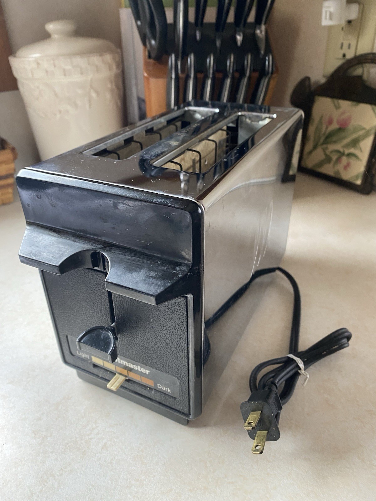 Vintage Toastmaster Chrome 2 Slice Pop-up Bread Pastry Toaster Model 8700A