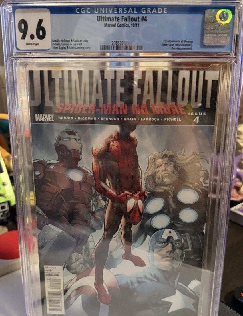 Ultimate Fallout #4 CGC 9.6 (1st App of Miles Morales-NEW SPIDERMAN) 1ST PRINTš„ Ultimate Fallout #4 CGC 9.6 (1st App of Miles Morales-NEW SPIDERMAN) 1ST PRINTš„