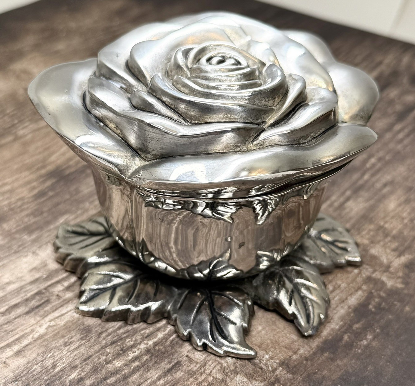 VTG Godinger Silver Plated Rose Trinket /Jewelry Box Red Velvet Lining 4.25 “