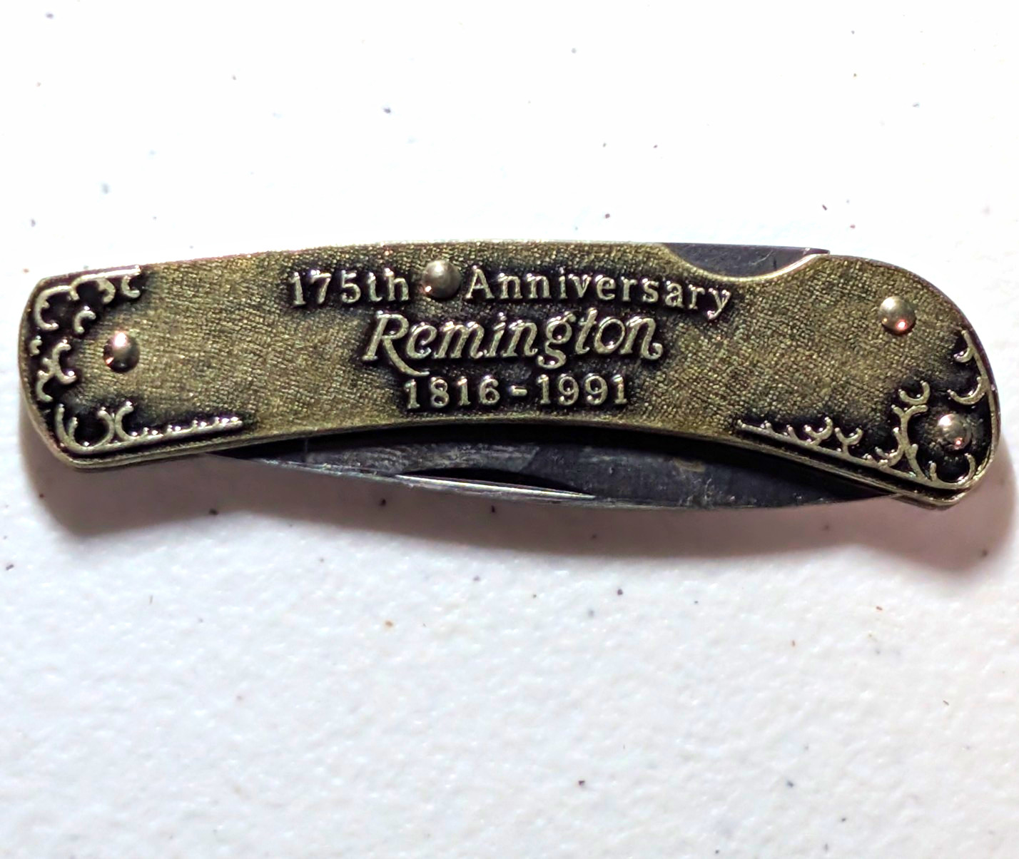 Remington 175th Anniversary Lockback Pocketknife Minor Box Damage SEE PHOTOS