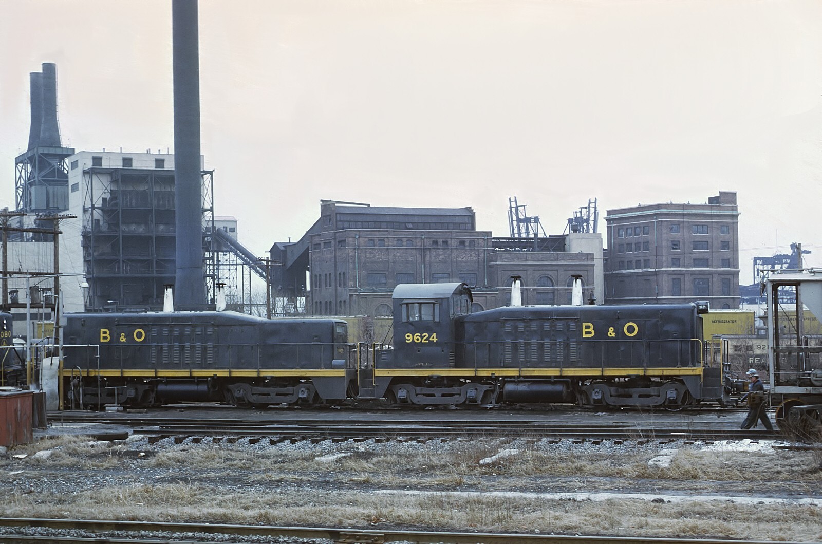 B&O EMD TR4 9624 4 x 6 Photo Cow-Calf Riverside Yard Baltimore OH January 1969