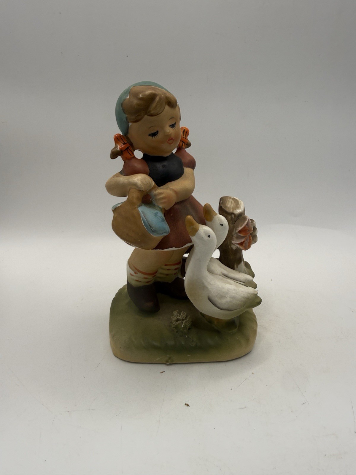 Vintage Erich Stauffer Girl Feeding Geese Porcelain Figurine Japan 5.5” *