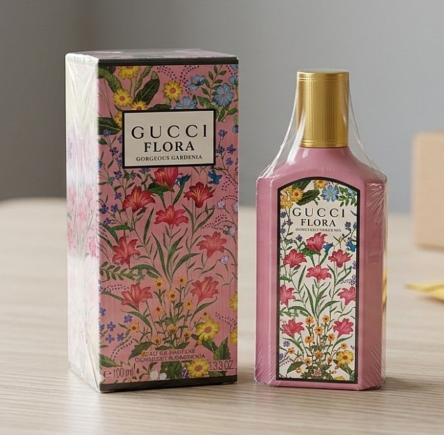 Gucci Flora Gorgeous Gardenia Eau De Parfum Spray 3.3 oz / 100 ml Perfume NIB Gucci Flora Gorgeous Gardenia Eau De Parfum Spray 3.3 oz / 100 ml Perfume NIB
