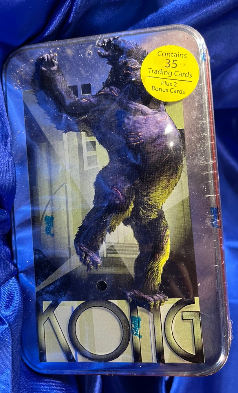 RARE 2005 Topps King Kong Kong 8th Wonder Movie Cards Tin Box 35 Cards Bonus RARE 2005 Topps King Kong Kong 8th Wonder Movie Cards Tin Box 35 Cards Bonus