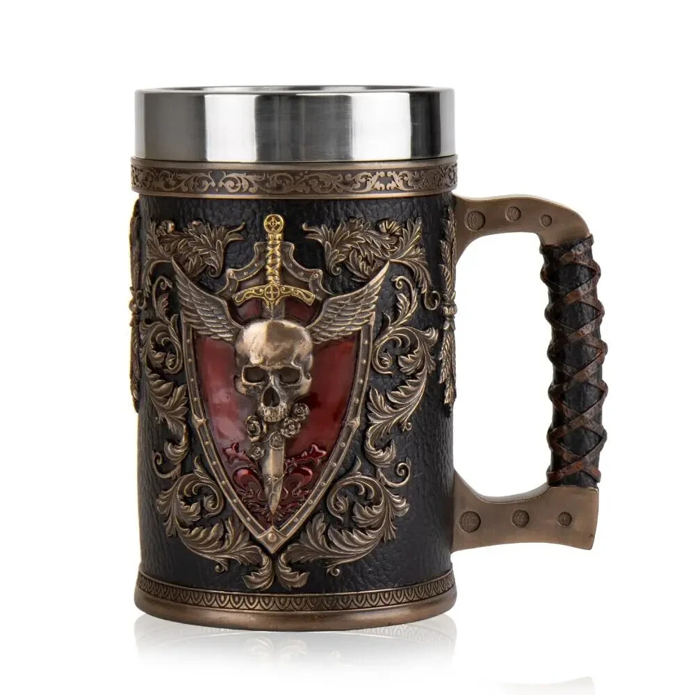Beer Mug \'Memories of a Warrior\' Mesmerizing and powerful beer glass