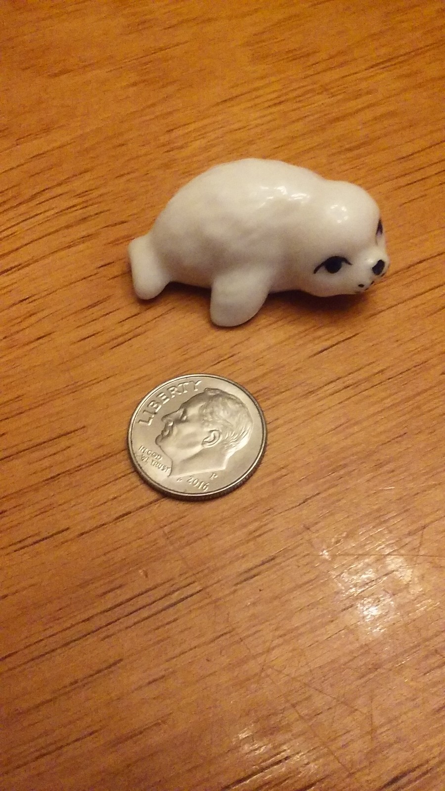 Baby White Harp Seal Trinket Sea World & Bug House Collectible Figurine 1990's Baby White Harp Seal Trinket Sea World & Bug House Collectible Figurine 1990's