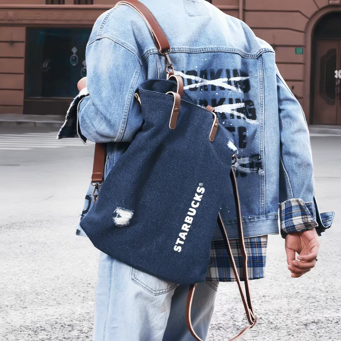 New Starbucks 2026 Star Coffee Series Tote Bag Dual-shoulder Backpack Dark blue