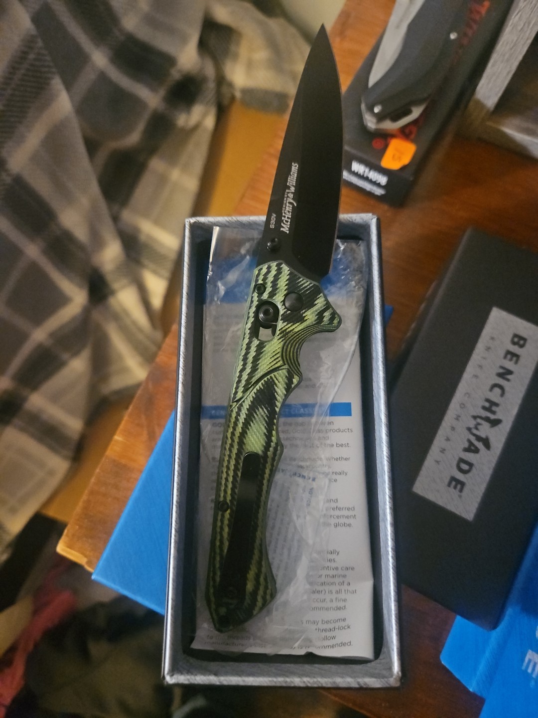 EDC AXIS  KNIFE  * 1401 * Green/black