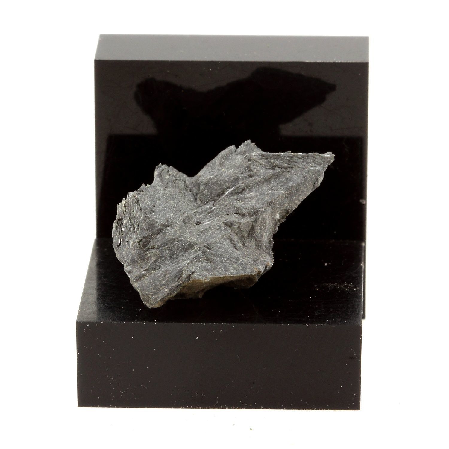 Pyroxene + Rutile. 21.28 Ct. Lanark, Ontario, Canada. Pyroxene + Rutile. 21.28 Ct. Lanark, Ontario, Canada.