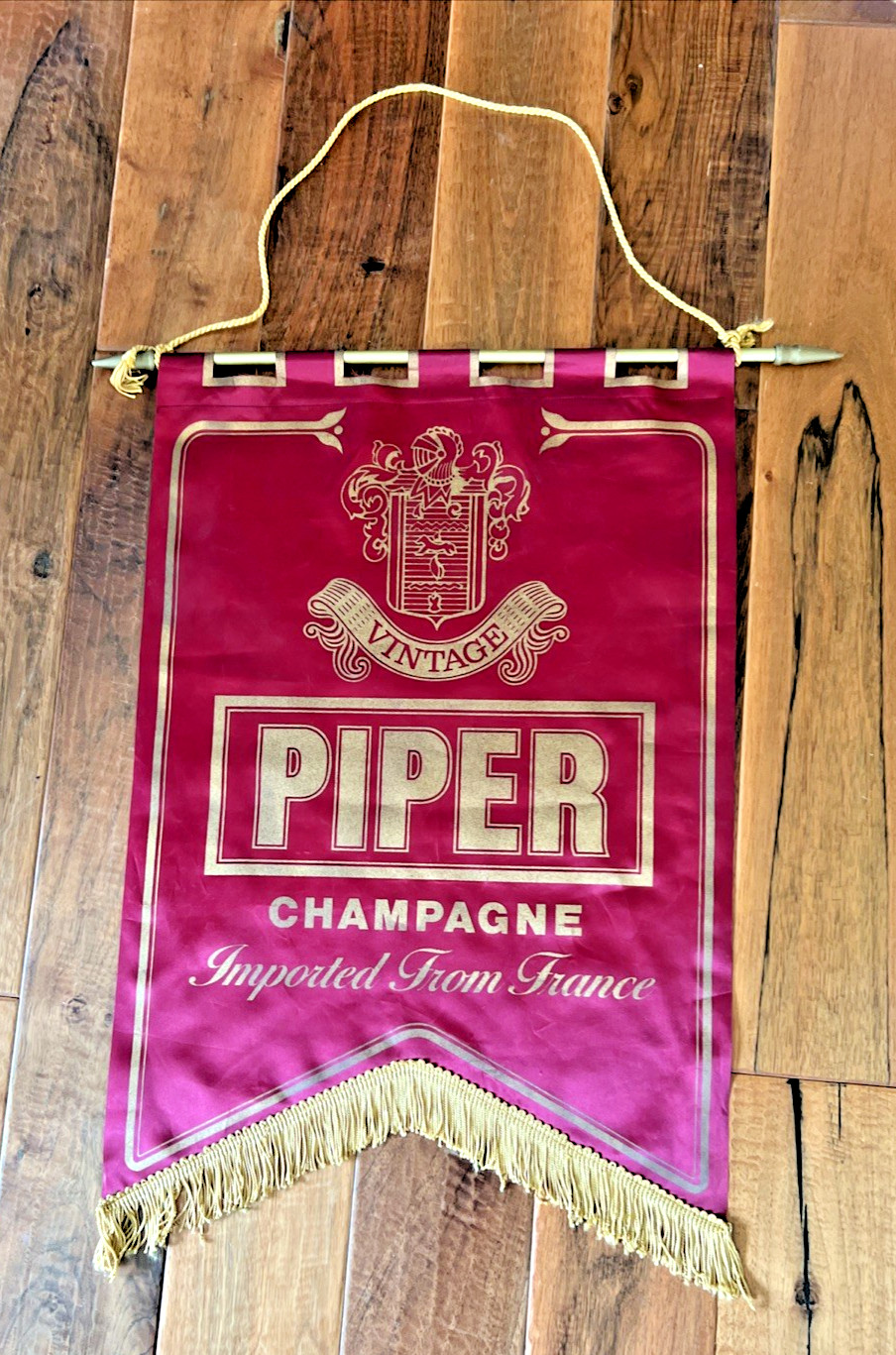 VTG. 1970's FRENCH PIPER HEIDSIECK CHAMPAGNE PROMOTIONAL SATIN WALL BANNER RARE VTG. 1970's FRENCH PIPER HEIDSIECK CHAMPAGNE PROMOTIONAL SATIN WALL BANNER RARE
