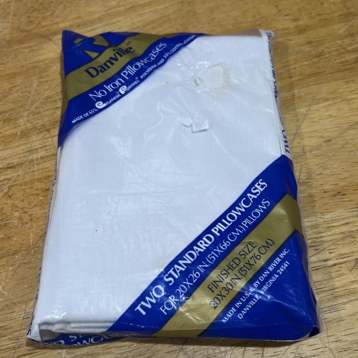 VTG Danville No Iron White 2 Pillowcases 20x30in Cotton/Poly NOS VTG Danville No Iron White 2 Pillowcases 20x30in Cotton/Poly NOS