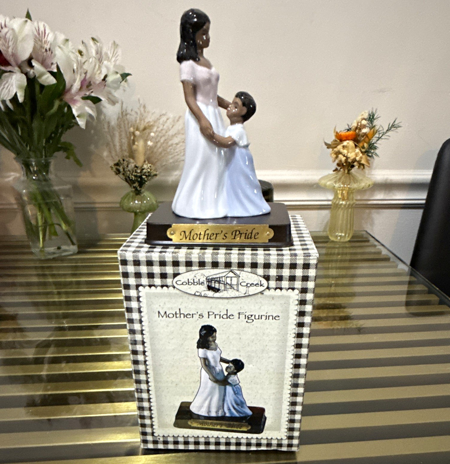 Vintage Cobble Creek Mother's Pride African American Mother&Child Resin Figurine