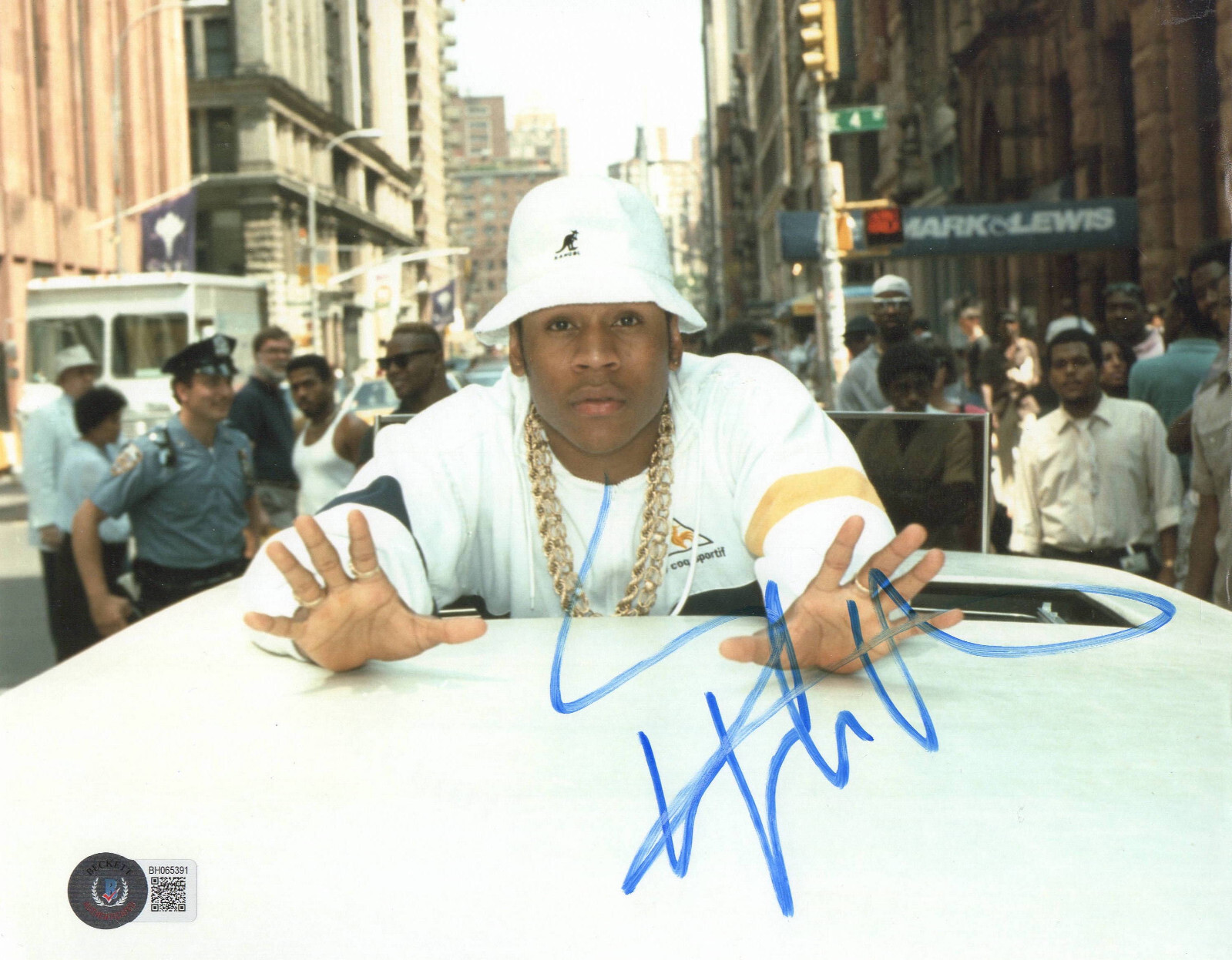LL COOL J SIGNED AUTOGRAPH 8X10 PHOTO BAS BECKETT ROCK THE BELLS THE GOAT