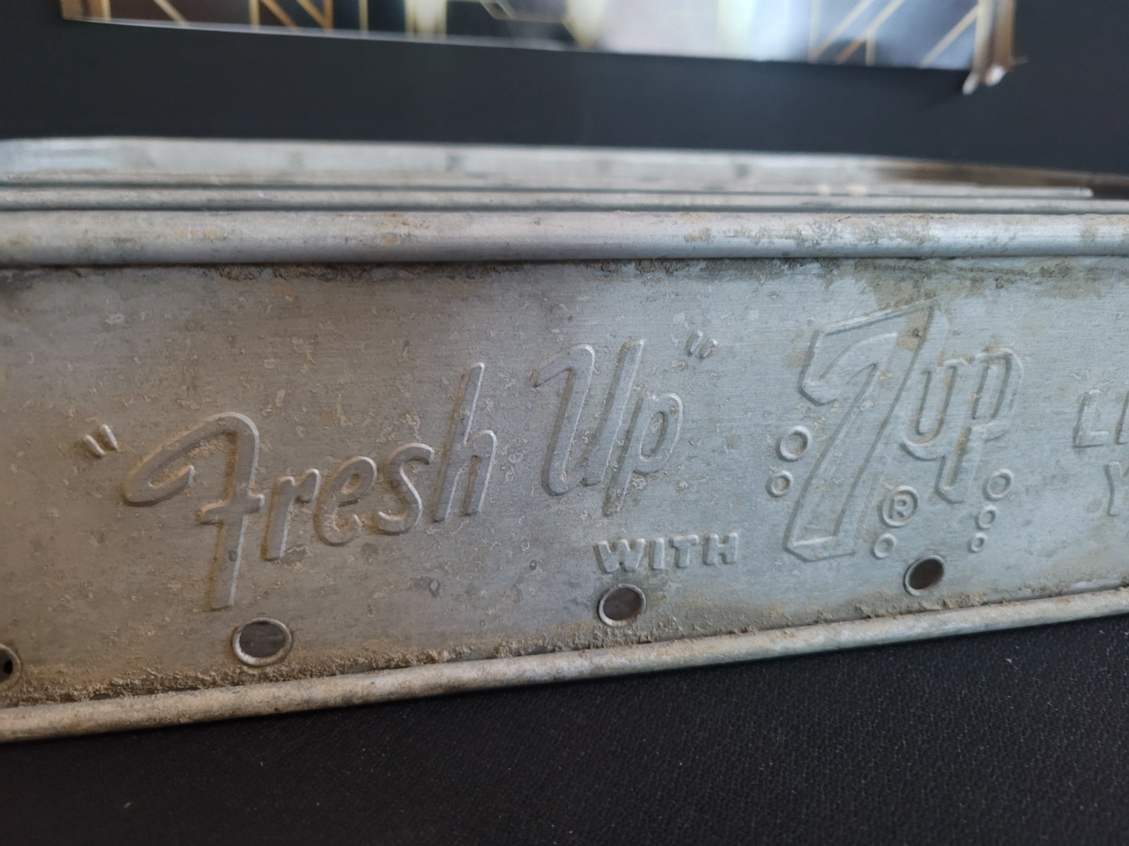 Vintage 1950s 7UP Seven UP Metal Stadium Crate Art Deco Coca Cola Fresh Up 