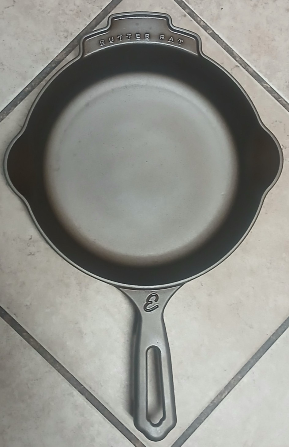Rare Unique Original Discontinued  Never Used BUTTER PAT 8 in Skillet ES G2U