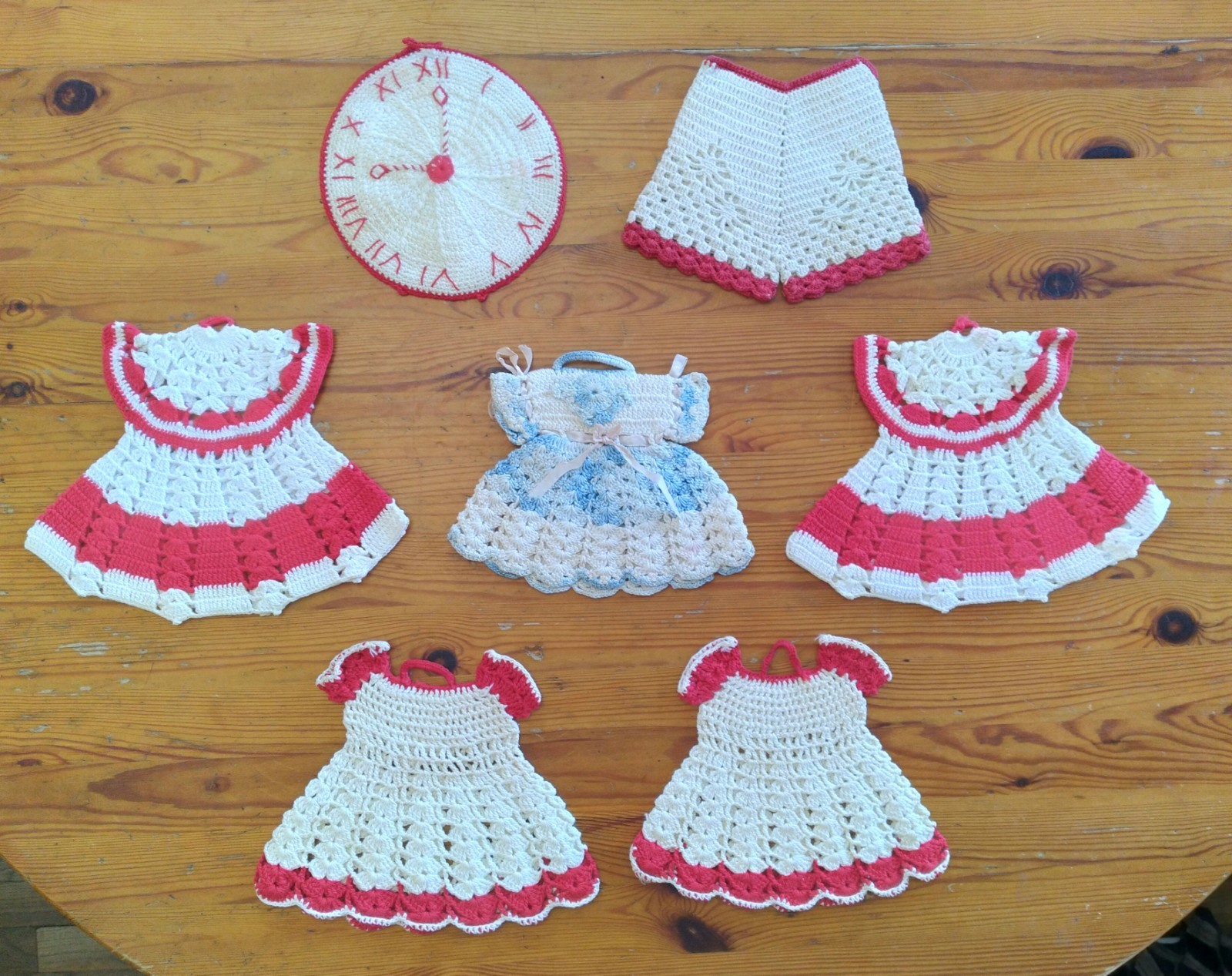 7 Vintage Crochet Doily Pot Holder Red Trim Clock Dress Panties Blue Cottagecore 7 Vintage Crochet Doily Pot Holder Red Trim Clock Dress Panties Blue Cottagecore