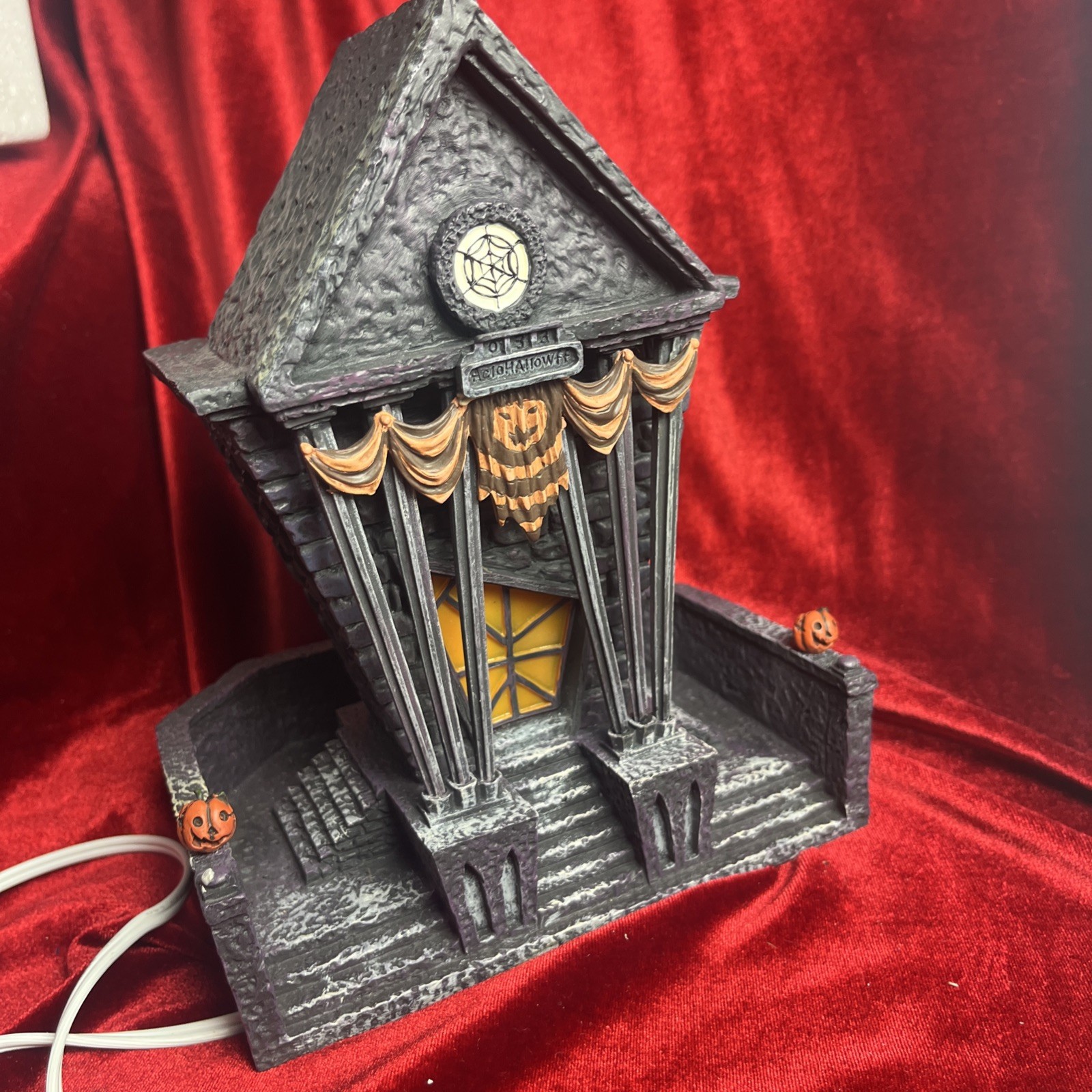 Hawthorne Village Nightmare Before Christmas 05 TOWN HALL COA cord Packing Styro