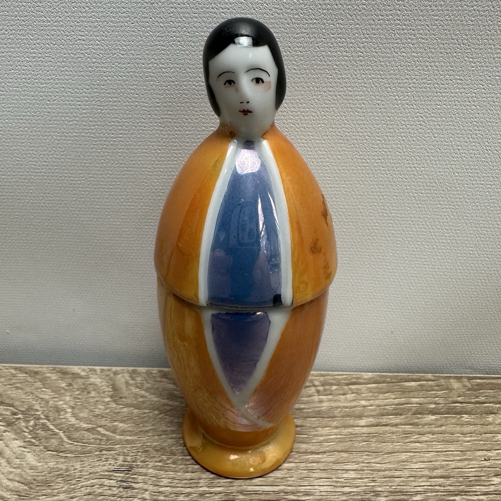 Antique Japanese Lusterware Figural Geisha Lady Vanity Powder Jar Box Art Deco Antique Japanese Lusterware Figural Geisha Lady Vanity Powder Jar Box Art Deco