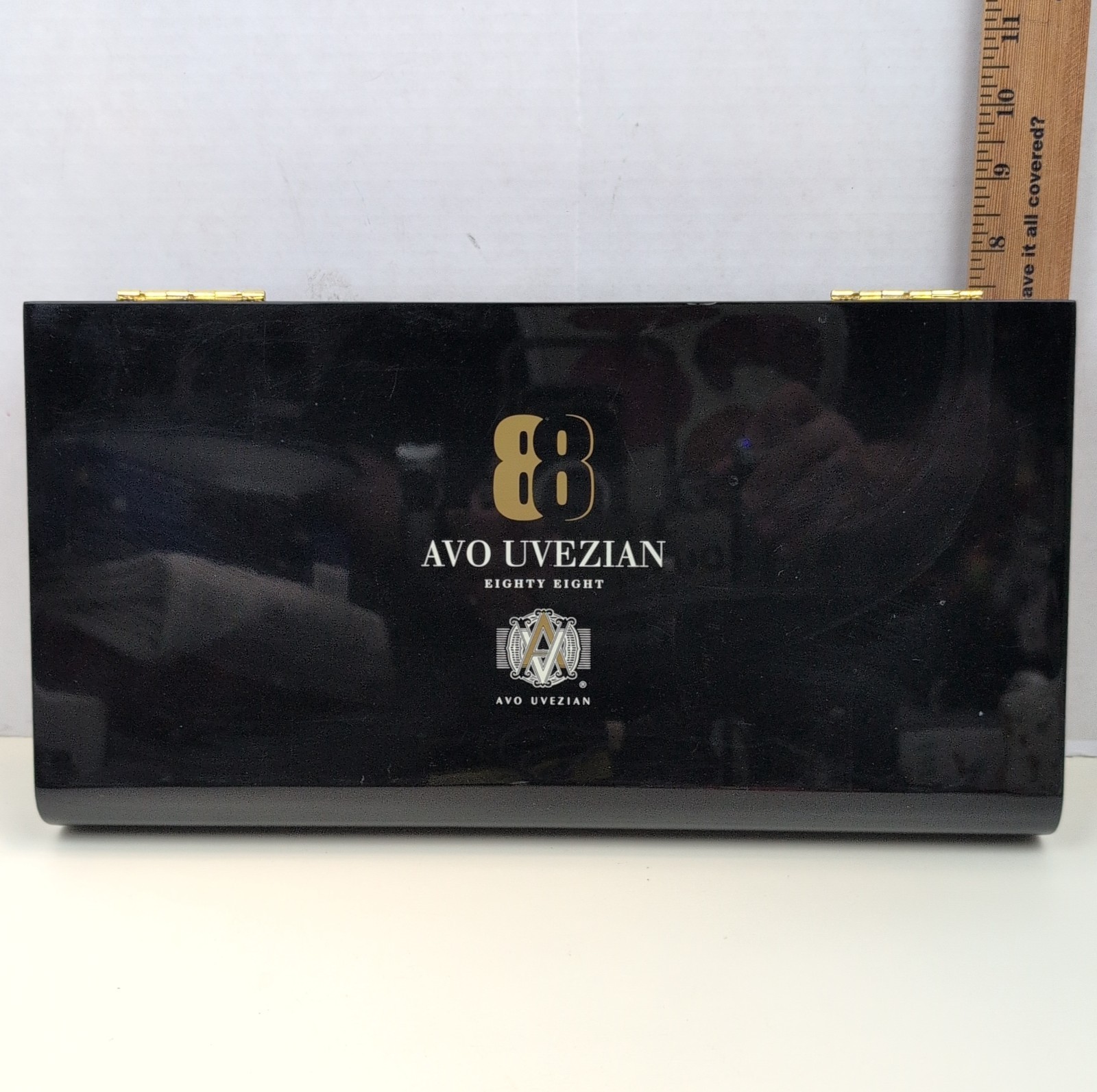 Avo Uvezian Eighty Eight 88 Limited Edition Empty Cigar Box Wooden Display Case Avo Uvezian Eighty Eight 88 Limited Edition Empty Cigar Box Wooden Display Case