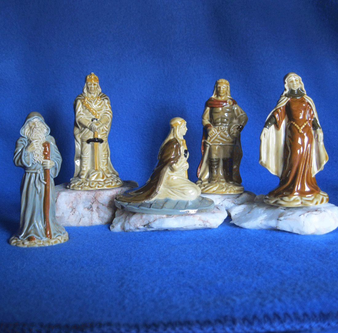 Set of 5 Wade Camelot Series Made in United Kingdom 1997 Original Boxes Merlin
