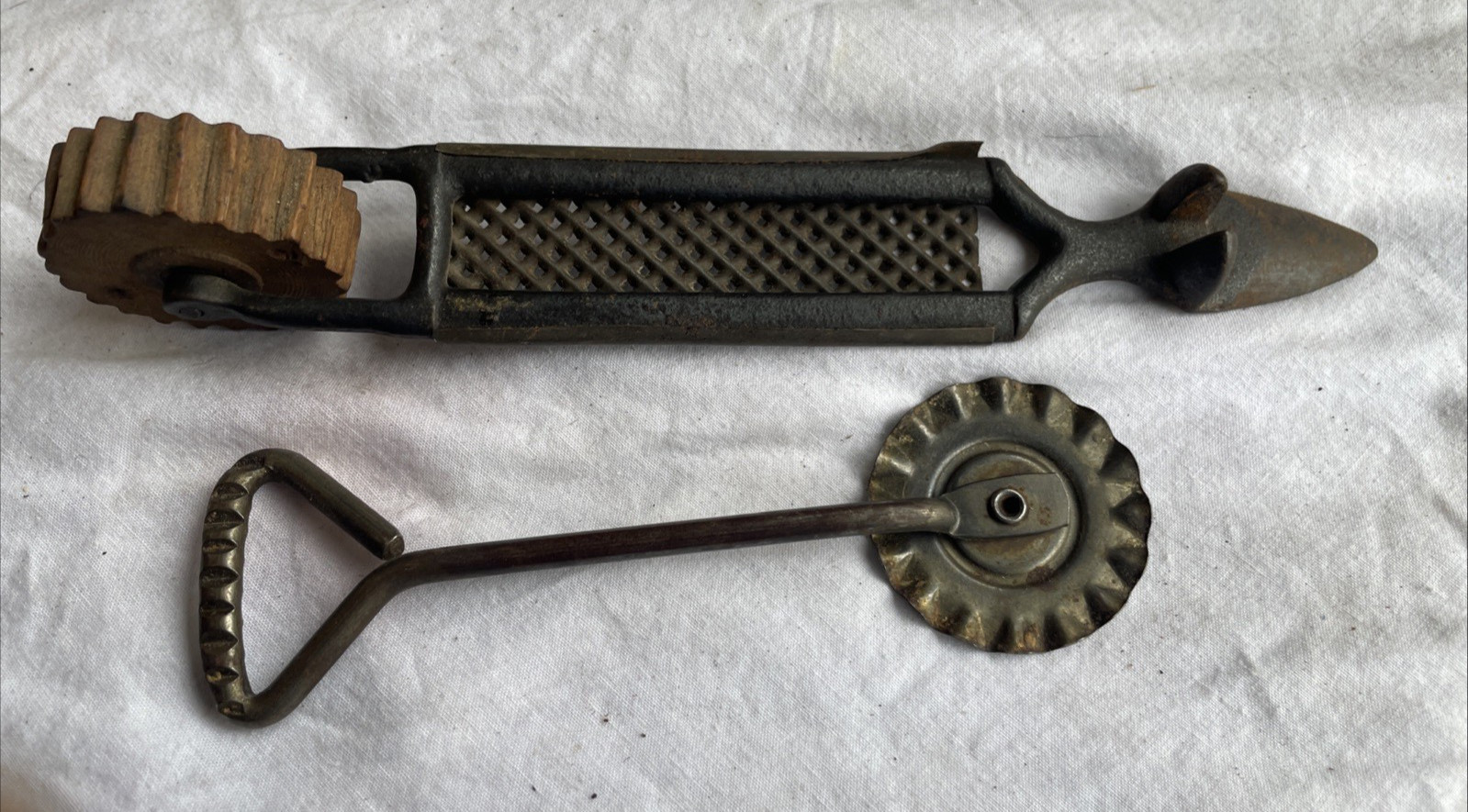 Two Antique Pie Wheels / Nutmeg Graters Two Antique Pie Wheels / Nutmeg Graters