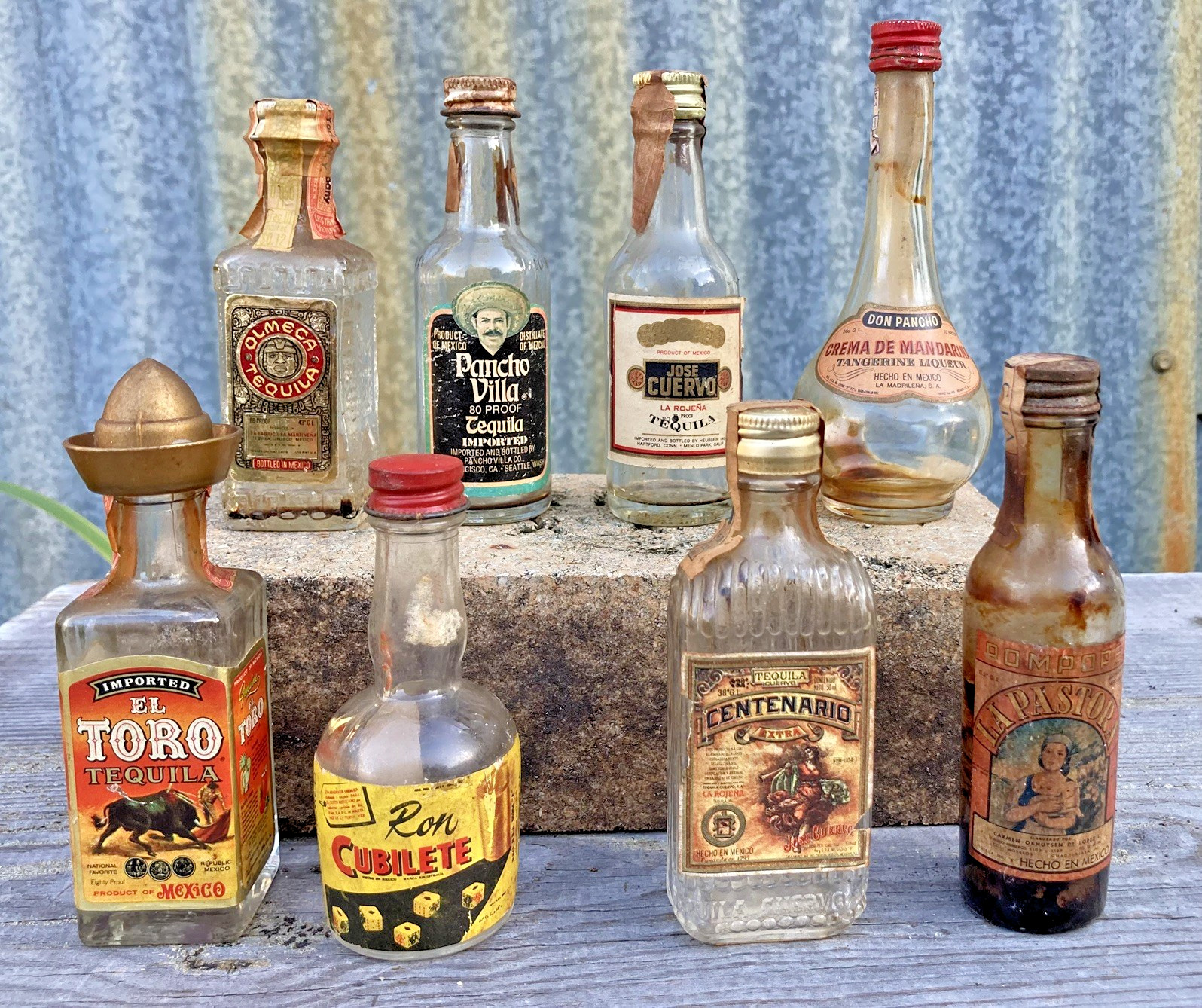 Vtg 40s Miniature Tequila Mezcal Rum Liquor Bottles Tax Stamp Museum Collection Vtg 40s Miniature Tequila Mezcal Rum Liquor Bottles Tax Stamp Museum Collection