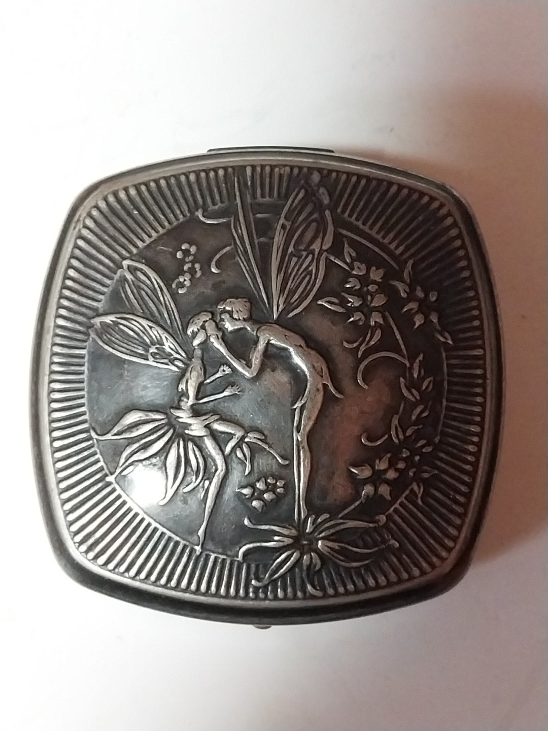 Vintage Djer Kiss Makeup Compact, Made France In 1925 By Kerkoff, Silver Plated