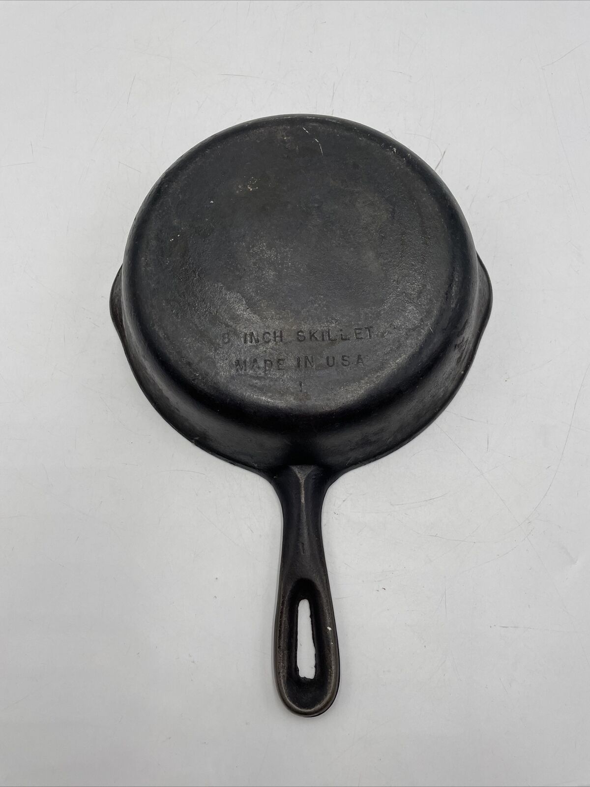 Unmarked Wagner #5 Cast Iron Skillet Made in the USA 8 inch pan