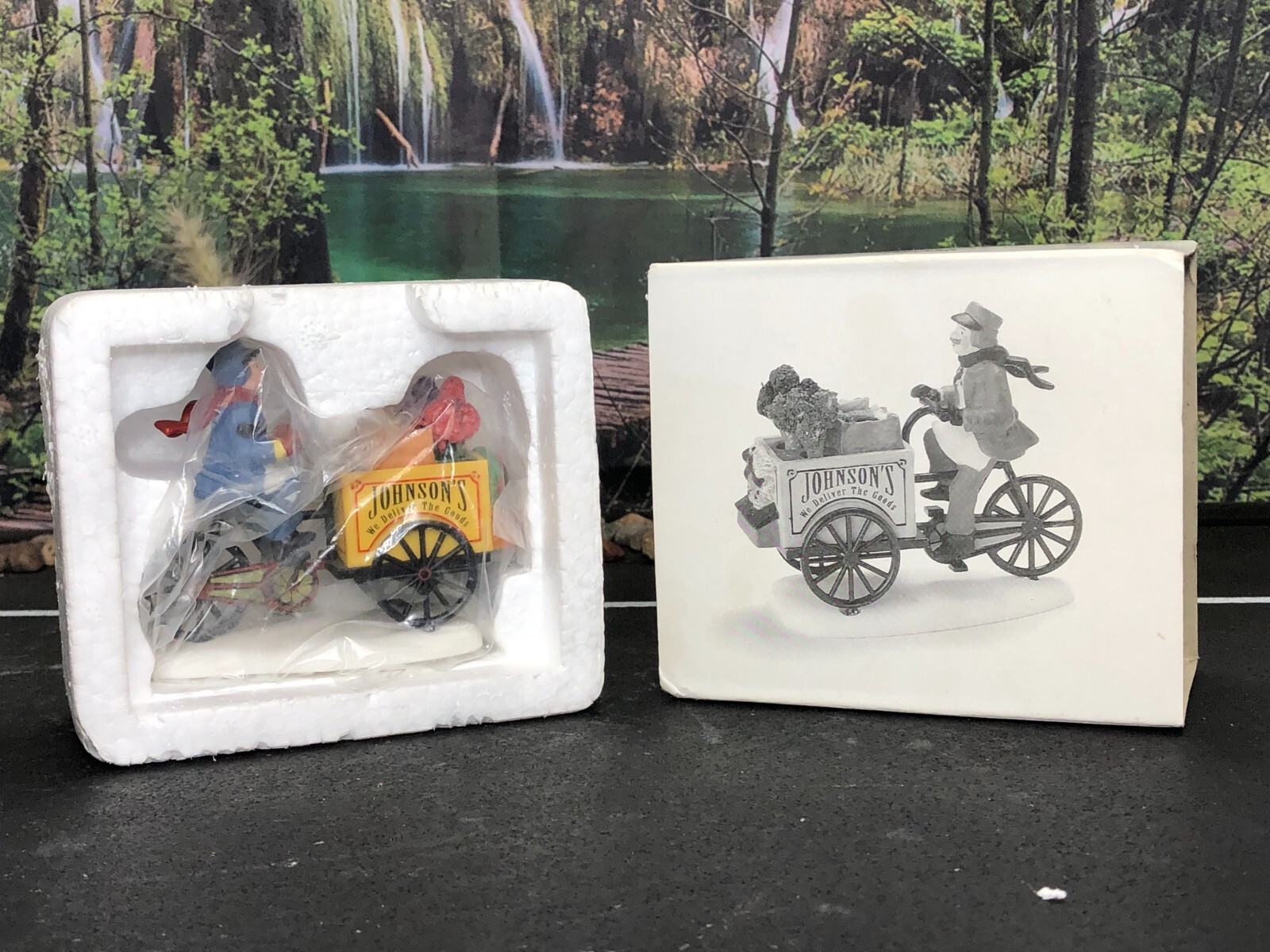 Department 56 Heritage Village Collection JOHNSON\'S GROCERY DELIVERIES #58897
