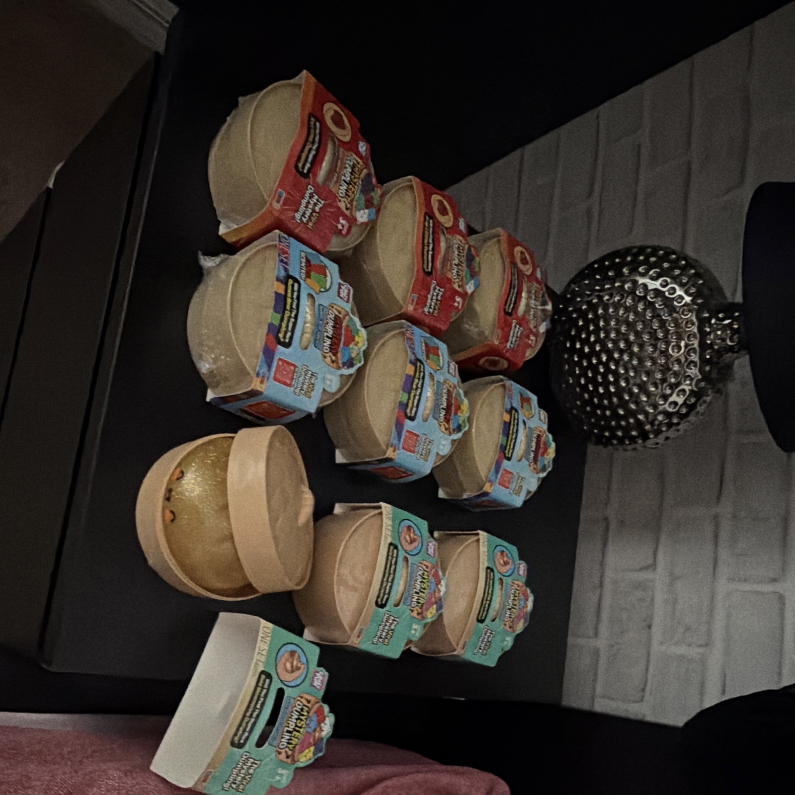 8 pack of mystery dumplings and one rare gold shimmering dumpling. 8 pack of mystery dumplings and one rare gold shimmering dumpling.