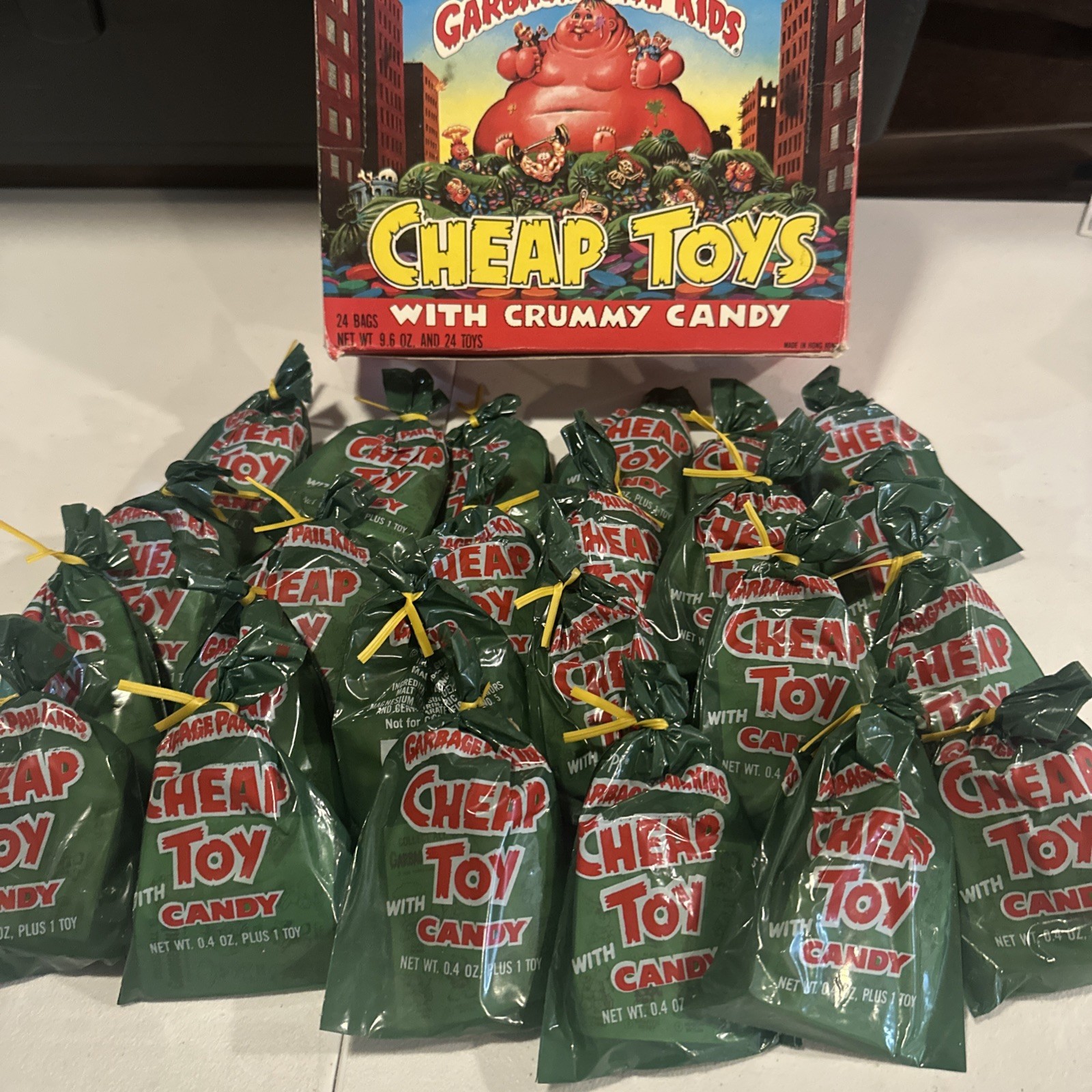 1986 Topps Rare Vintage Garbage Pail Kids Cheap Toys 24 bags In Original Box. 1986 Topps Rare Vintage Garbage Pail Kids Cheap Toys 24 bags In Original Box.